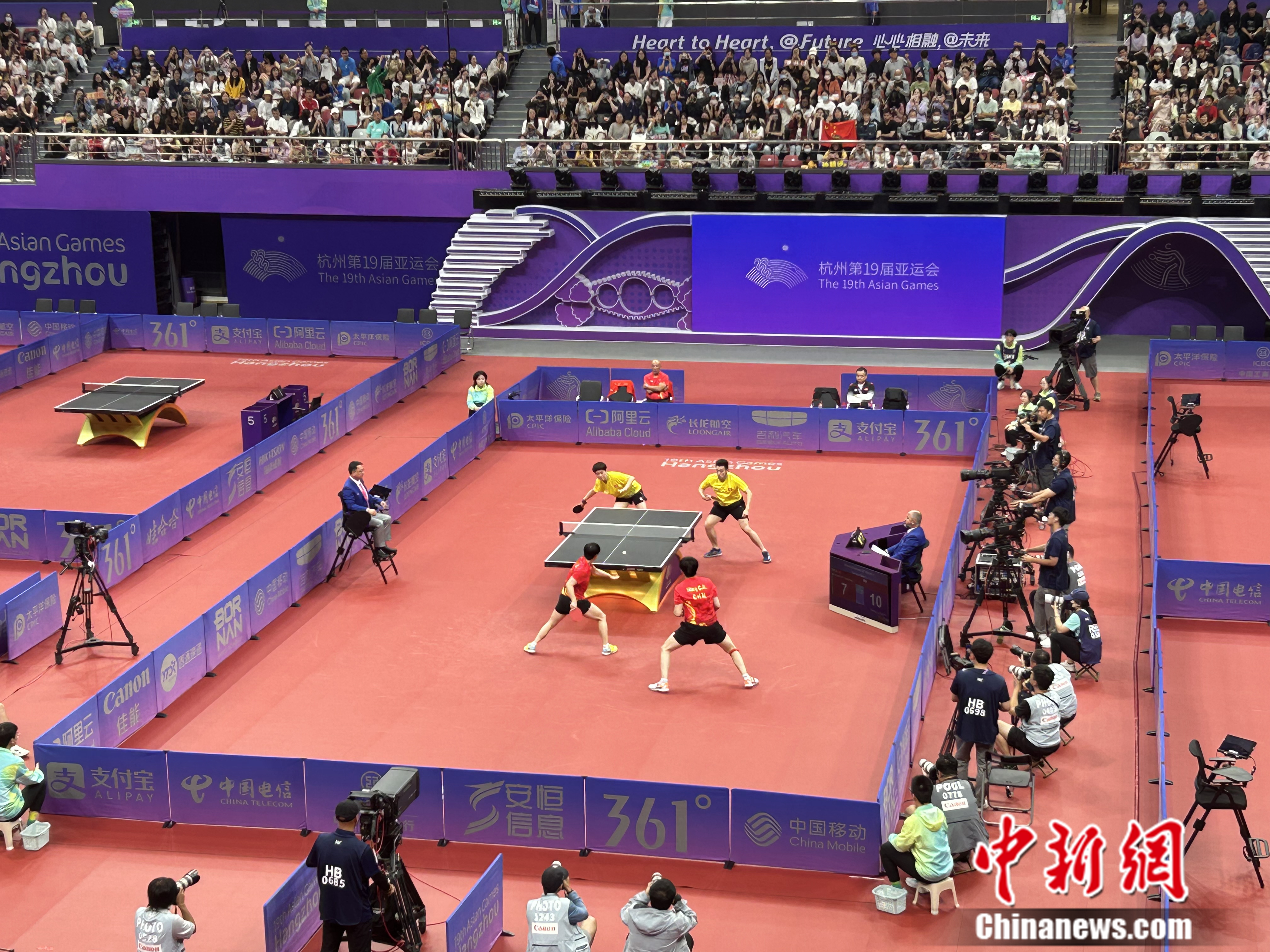 王楚钦孙颖莎力克中国香港组合晋级四强