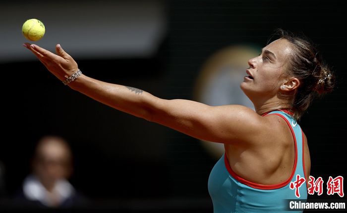 郑钦文不敌萨巴伦卡无缘法网四强 仍创个人法网