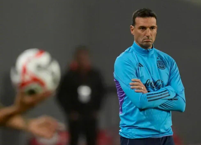 阿根廷国家队启动斯卡洛尼续约谈判 希望世界杯